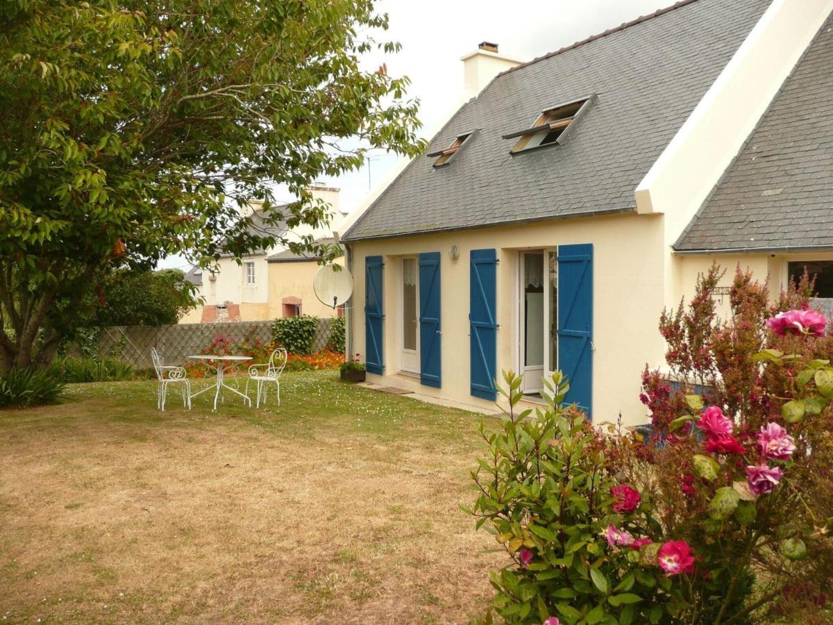 Holiday Home Near The Beach, Ploudalmezeau Luaran gambar